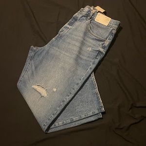 Brand new. Ana high rise straight jeans. Size 18